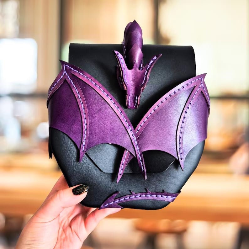 🔥Limited Release! - 🐉Dragon Embrace shoulder bag natural leather(✨Same as in the video)