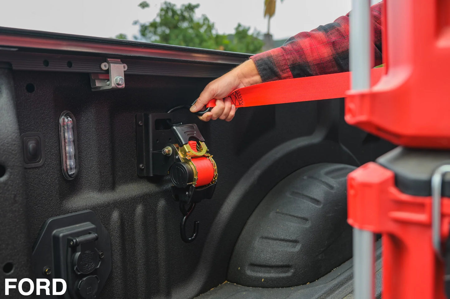 Ultimate Retractable Ratchet Straps for