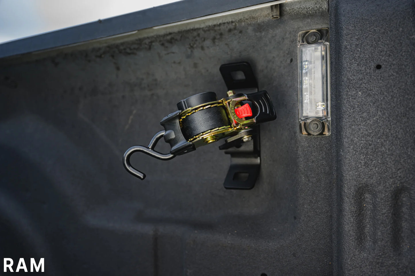 Ultimate Retractable Ratchet Straps for